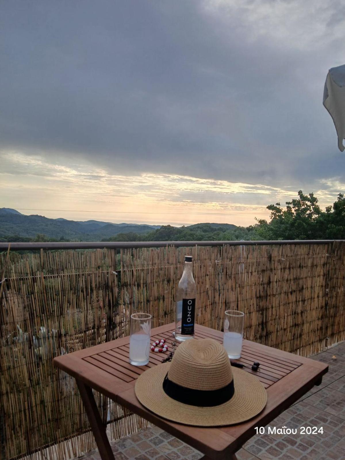 Guest House Christos Sgourades 외부 사진